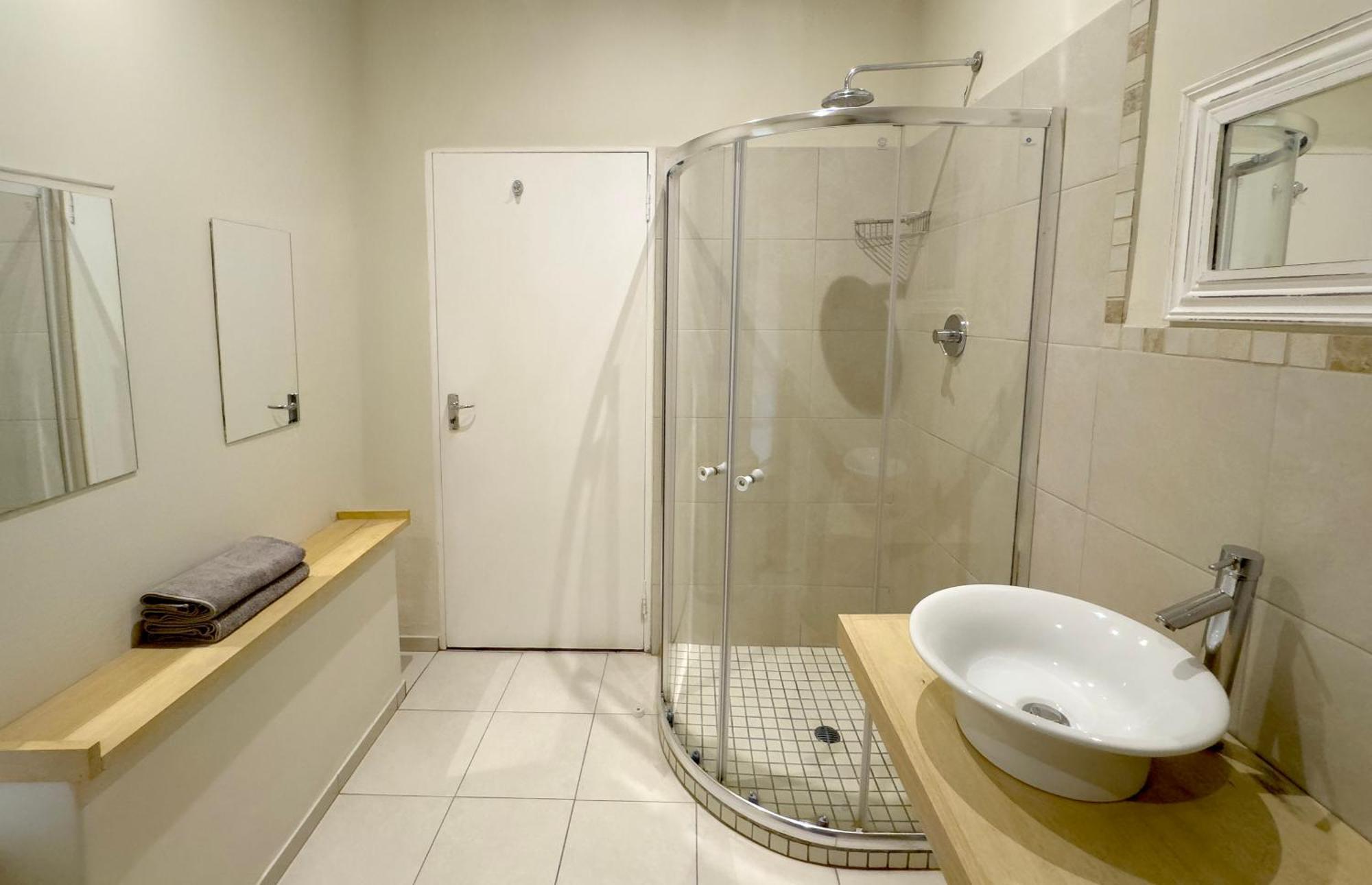 Centurion Guest House And Lodge מראה חיצוני תמונה