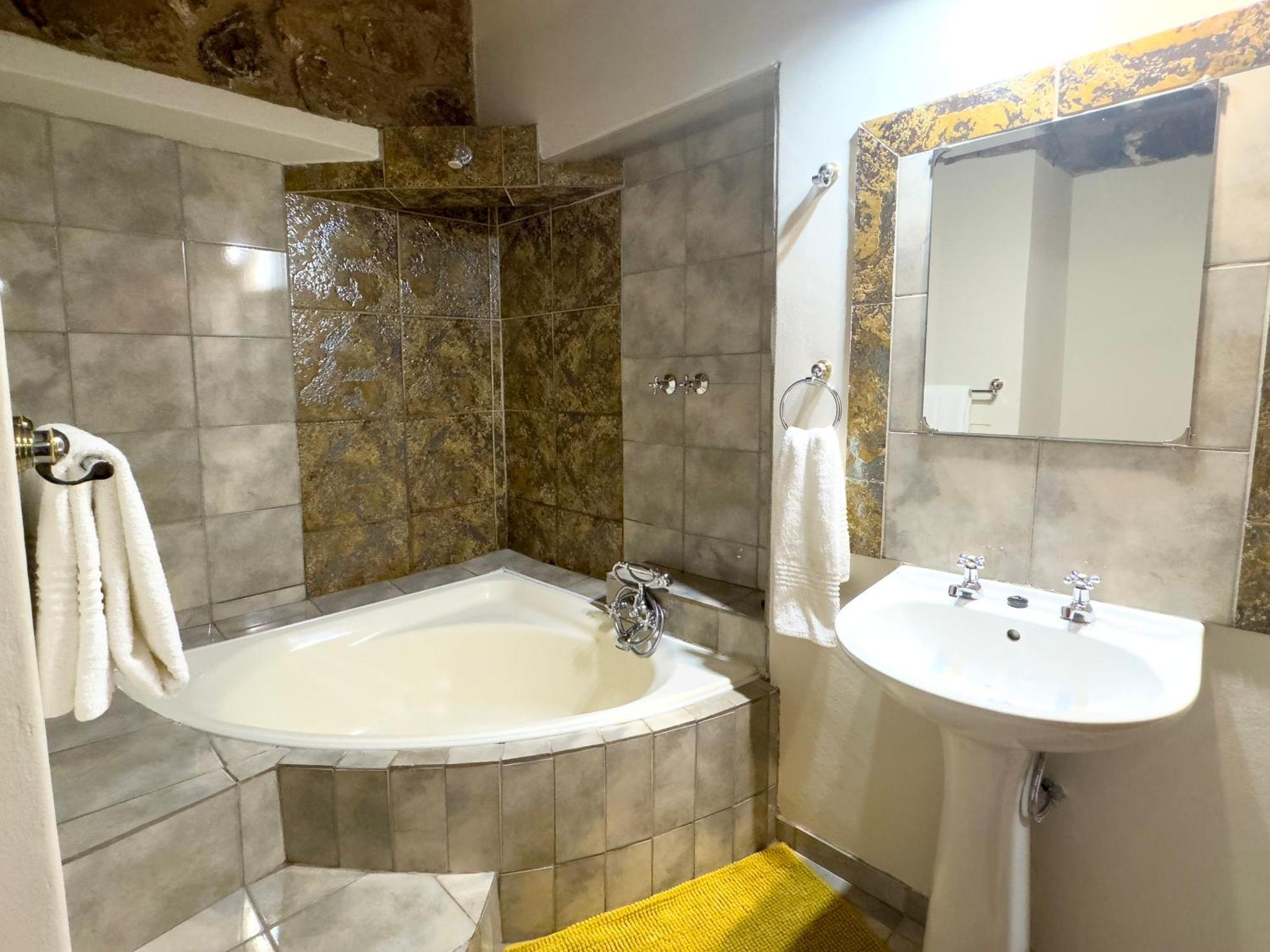 Centurion Guest House And Lodge מראה חיצוני תמונה